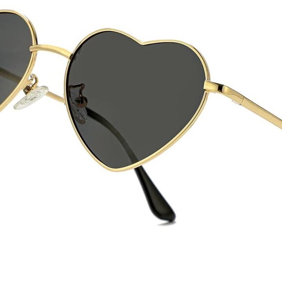 Accessories - Polarized Heart Sunglasses for Women Fashion Lovely Style Metal Frame UV400 Prot